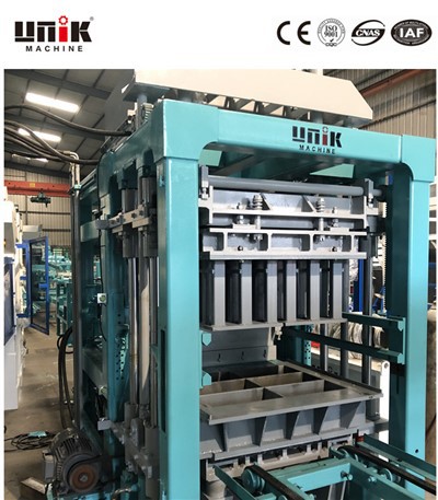 معدات تصنيع البلوك